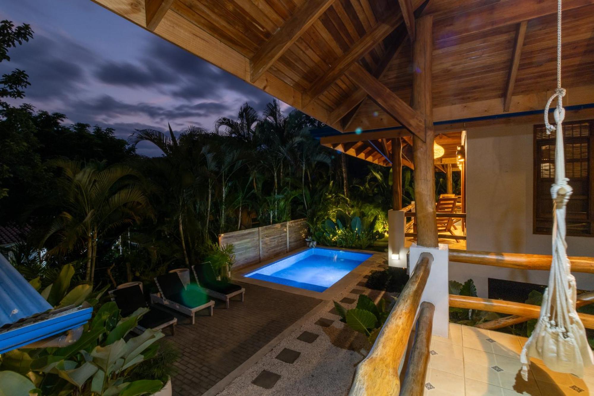 Blue Surf Sanctuary Hotel Playa Santa Teresa  Exterior photo